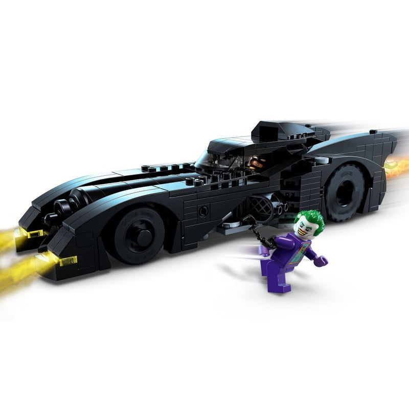 Afbeelding laden in galerijviewer, Lego Super Hero 76224 Batmobile vs The Joker Achtervolging
