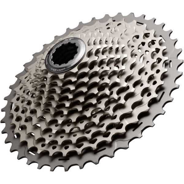 Afbeelding laden in galerijviewer, Shimano cassette 11V 11-46 Deore XT ICSM8000
