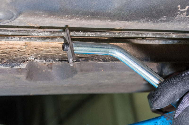 Afbeelding laden in galerijviewer, Hazet remleidingschraper 4968-12 brake line scrapper 4968-12

