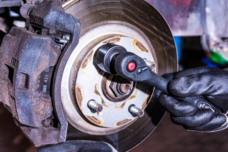Afbeelding laden in galerijviewer, Vigor gewindeschneidsatz v7181 thread cutter set for wheel bolts
