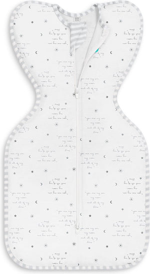 Love to dream ™ babyslaapzak swaddle up™ - inbakeren - baby 3-6 maanden - 6-8.5 kg - zomer - 0.2 tog - wit met tekst