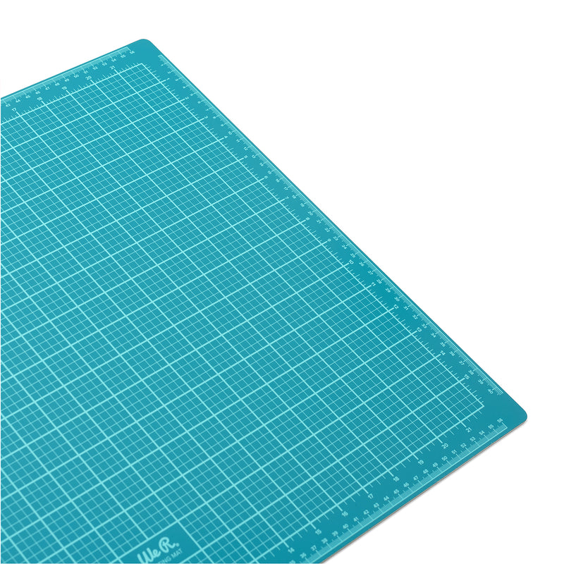 Afbeelding laden in galerijviewer, We r makers • craft surfaces self-healing cutting mat
