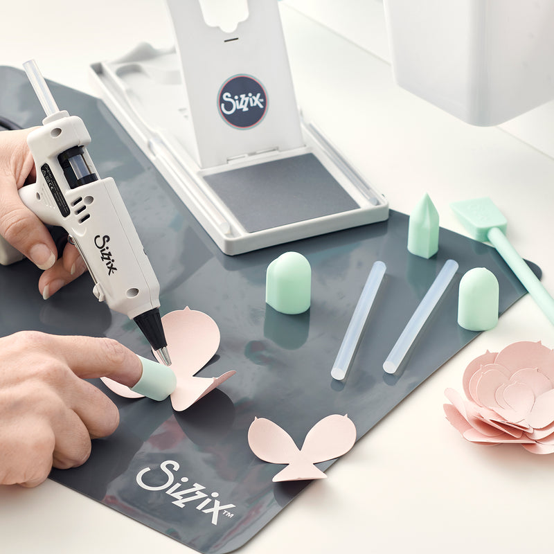 Afbeelding laden in galerijviewer, Sizzix • lijmpistool uk-versie met adapter
