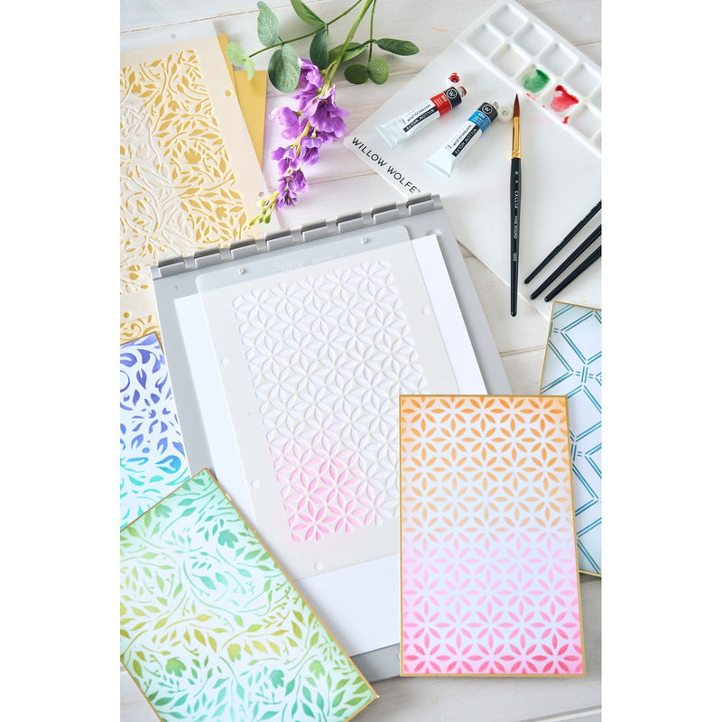 Afbeelding laden in galerijviewer, Sizzix • layered stencils 4pcs backgrounds by willow wolfe
