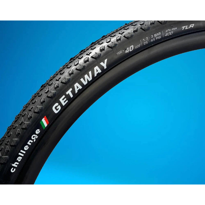 Afbeelding laden in galerijviewer, Challenge - getaway race tlr 700x40c zwart
