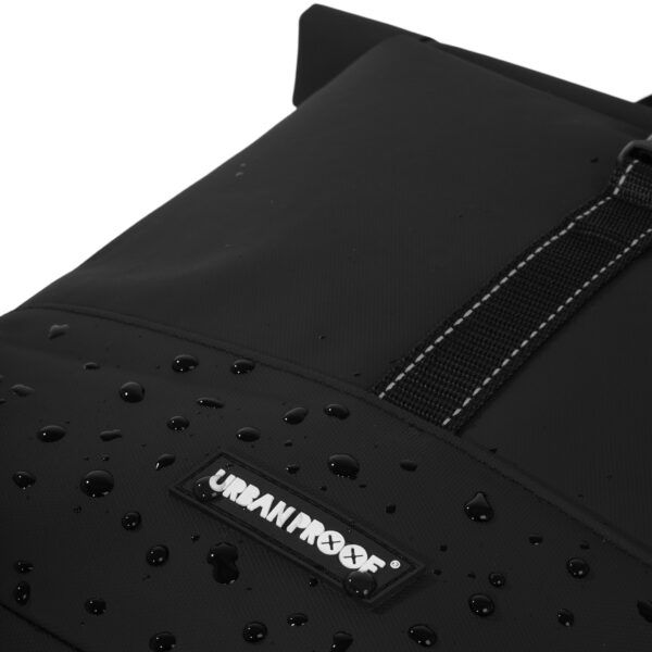 Afbeelding laden in galerijviewer, Dutchperfect urban proof single rolltop 20l zwart - recycled
