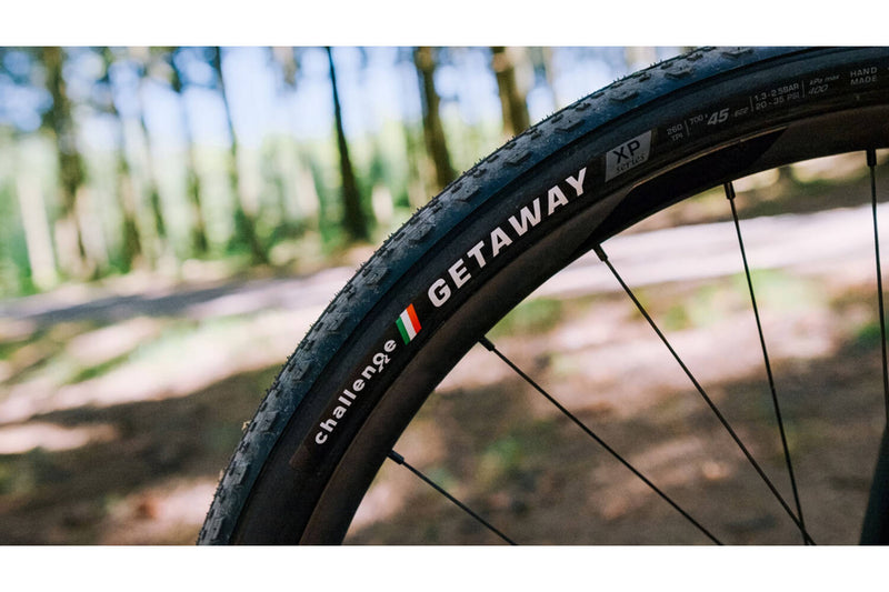 Afbeelding laden in galerijviewer, Challange - getaway xp handmate tlr 700x45c zwart
