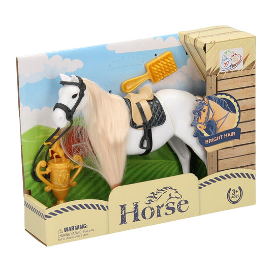Paard met kammetje en beker