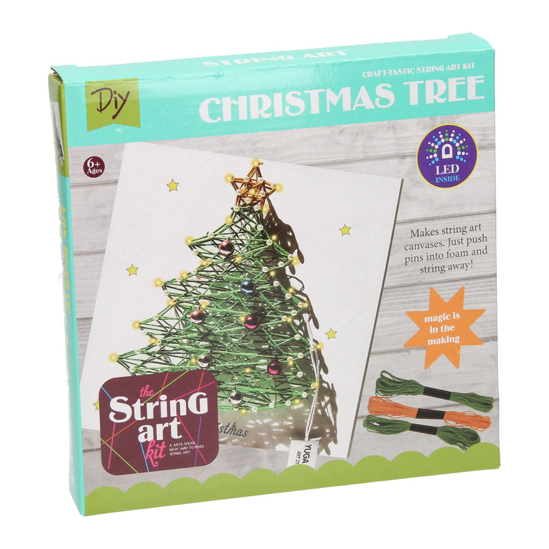 Afbeelding laden in galerijviewer, String art kerstboom met led lampjes
