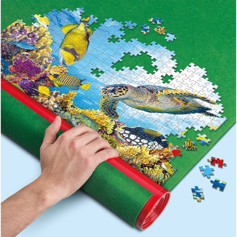Afbeelding laden in galerijviewer, Clementoni vilten puzzel mat 105x78 cm groen

