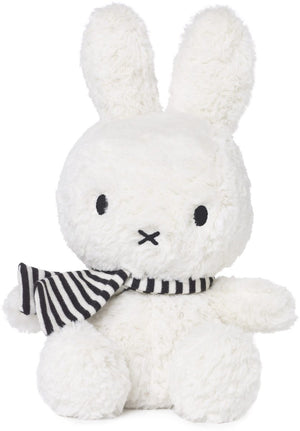 Nijntje by bon ton toys nijntje zittend met sjaal - knuffel - 23 cm - wit