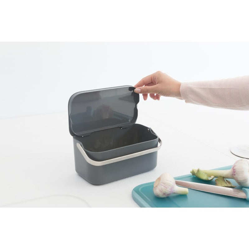 Afbeelding laden in galerijviewer, Brabantia sinkside afvalbakje aanrecht - 1,8 liter - dark grey
