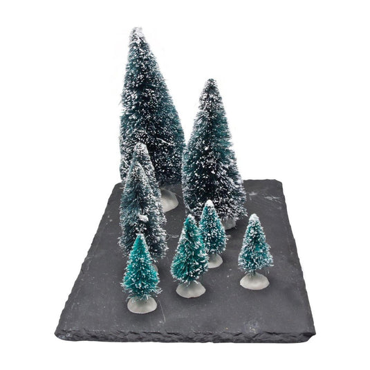 Mini kerstboompjes voor kerstdorp of scenes set van 8 verschillende boompjes
