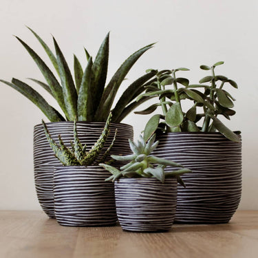 Capi 4-delige bloempottenset nature rib antracietkleurig