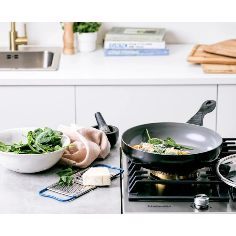 Afbeelding laden in galerijviewer, Bk bk easy basic ceramic koekenpan 28 cm zwart
