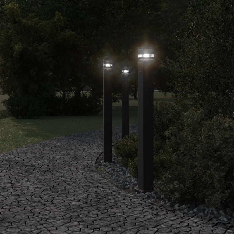 Afbeelding laden in galerijviewer, Vidaxl vloerlamp voor buiten met stopcontact 110 cm aluminium zwart
