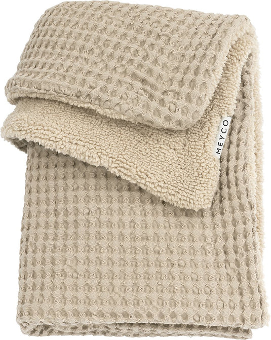 Meyco baby wafel teddy ledikant deken - sand - 100x150cm - 2.0 tog
