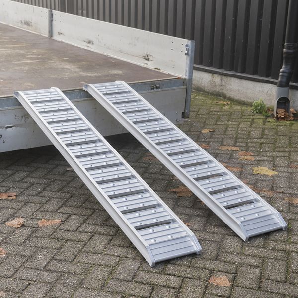 Afbeelding laden in galerijviewer, Oprijplank set 181cm 500kg.
