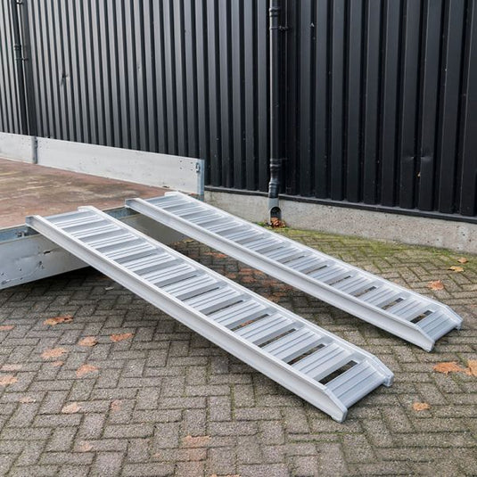 Oprijplank set 247cm 1800 kg.