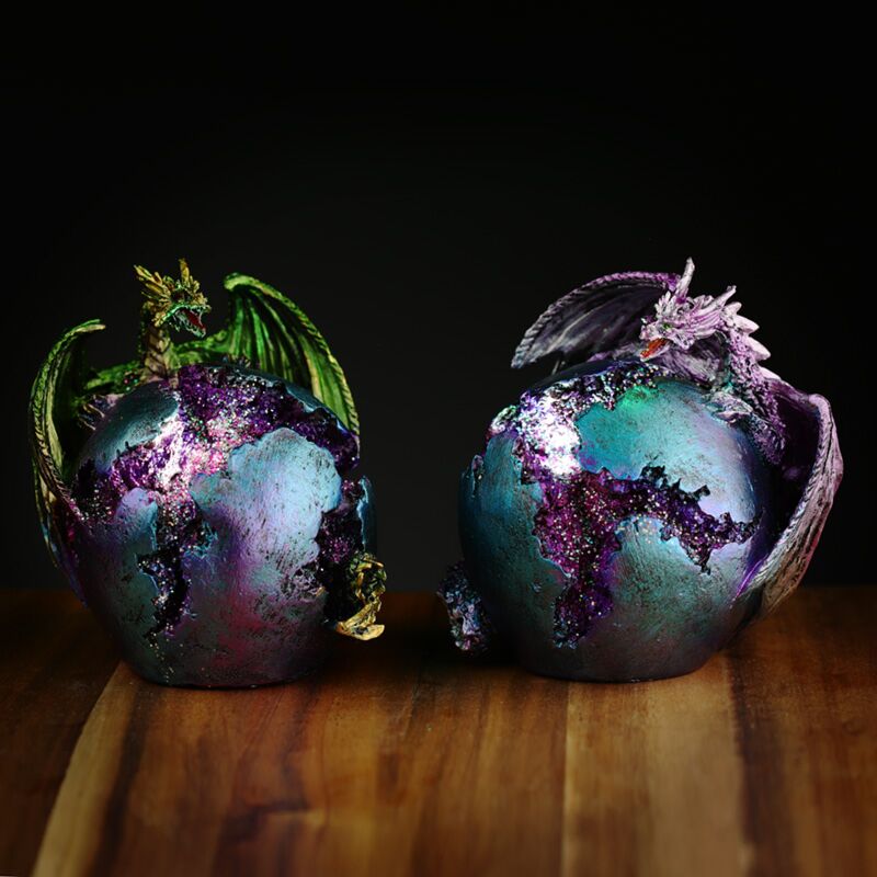 Afbeelding laden in galerijviewer, Dark legends led geode drakenei
