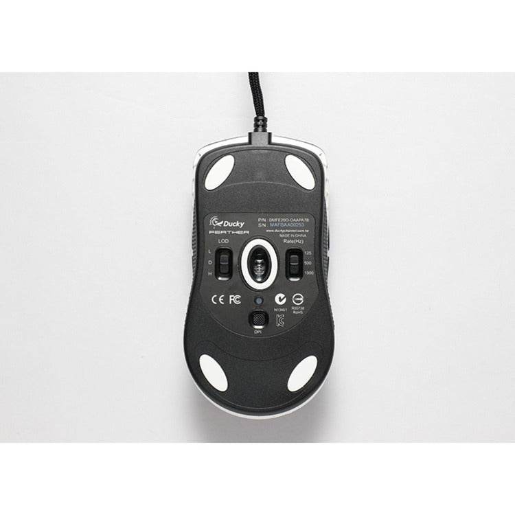 Afbeelding laden in galerijviewer, Ducky Ducky Feather Black White
