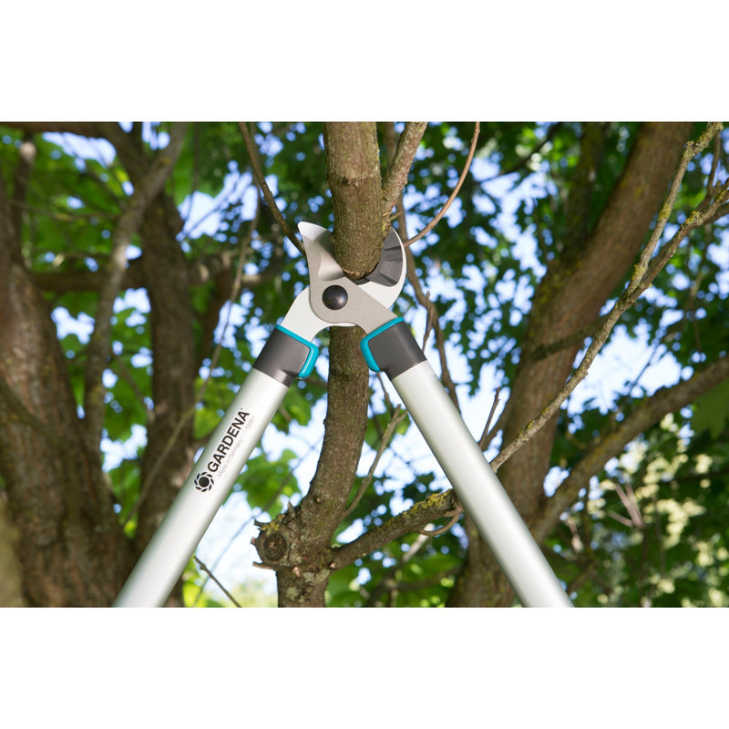 Afbeelding laden in galerijviewer, GARDENA EasyCut 680A
