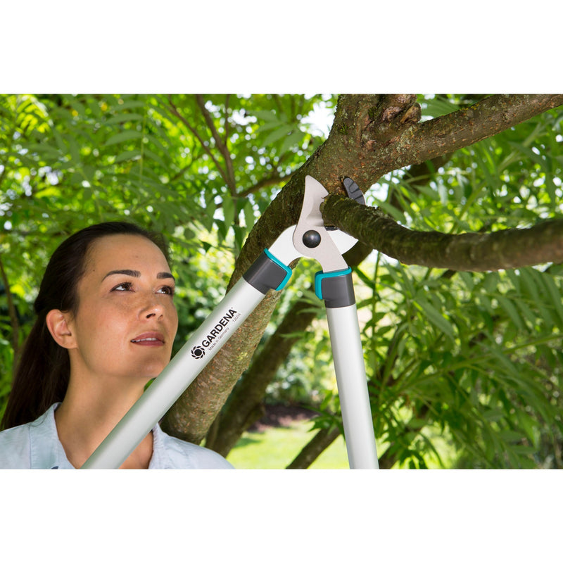 Afbeelding laden in galerijviewer, GARDENA EasyCut 680A
