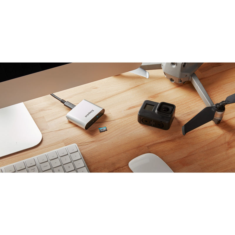 Afbeelding laden in galerijviewer, Kingston Workflow microSD Reader
