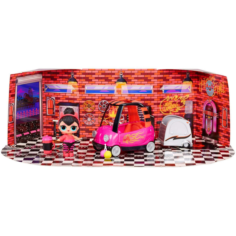 Afbeelding laden in galerijviewer, MGA Entertainment Surprise! Furniture with Doll BB Auto Sho

