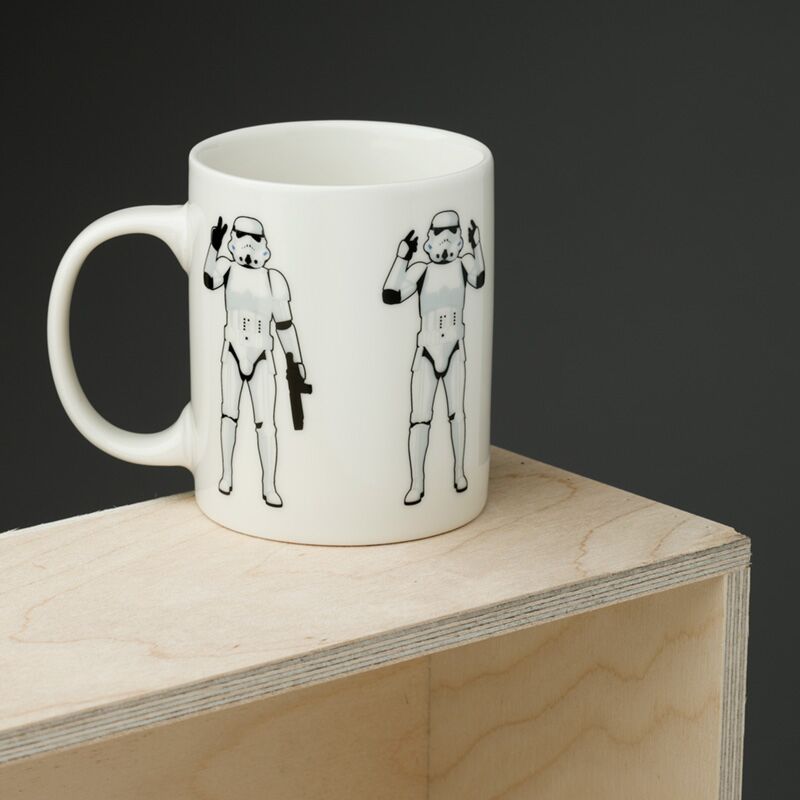Afbeelding laden in galerijviewer, The original stormtrooper wit porselein mok
