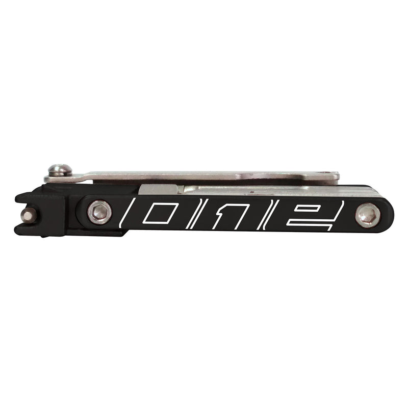 Afbeelding laden in galerijviewer, ONE One multi tool 16 unisize black
