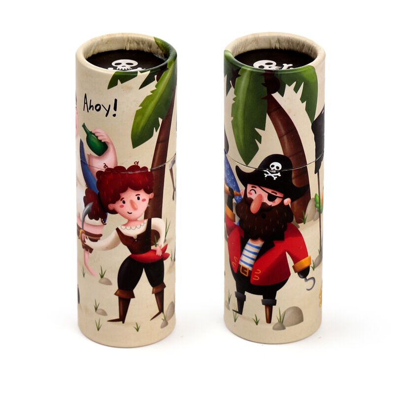 Afbeelding laden in galerijviewer, Jolly rogers piraten tekenkoker 12 kleurpotloden

