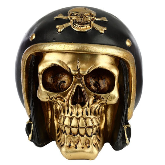 Goud schedel in motorhelm woonaccessoire