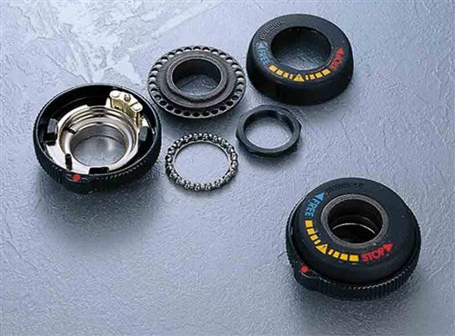 Shimano balhoofdslot 1 inch x 24 T.P.I. , draadversie. Wordt geleverd zonder onderste balhoofd cup