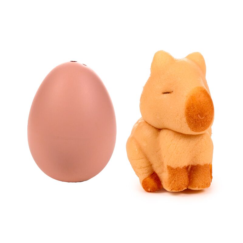 Afbeelding laden in galerijviewer, Capybara uitkomend ei
