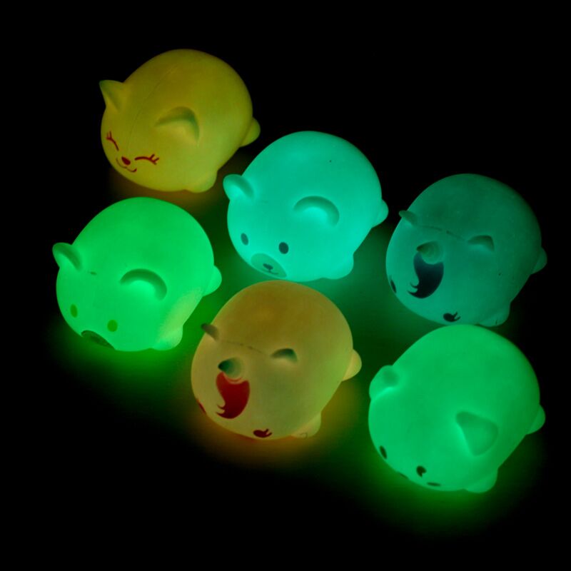 Afbeelding laden in galerijviewer, Stretch glow-in-the-dark kat speelgoed
