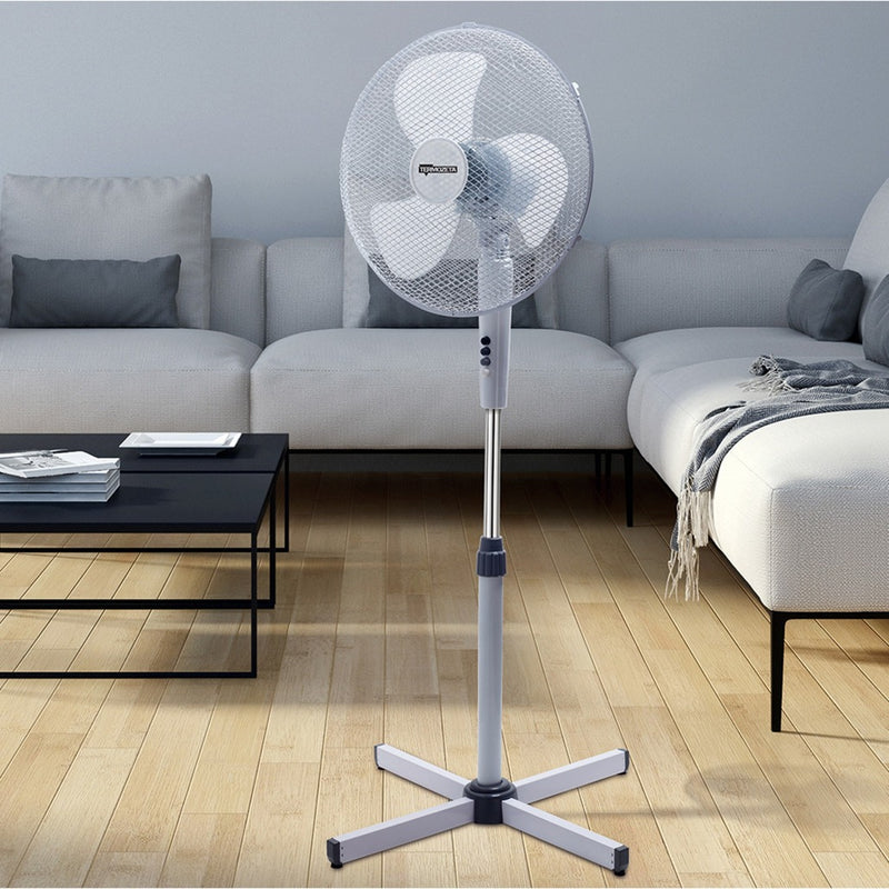 Afbeelding laden in galerijviewer, Termozeta Windzeta statiefventilator
