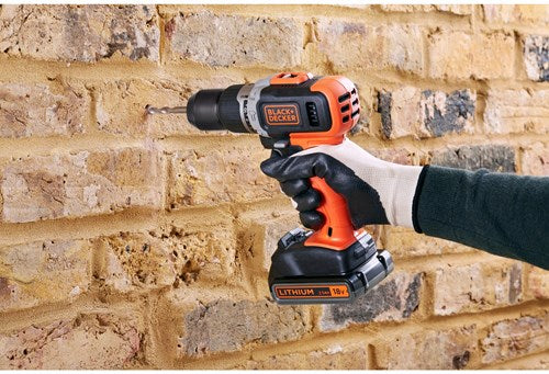 Afbeelding laden in galerijviewer, Black+decker bcd003me2k 18v 2x2.5ah schroefklopboormachine in koffer | 2x 18v 2.5ah accu's | 1a lader | in koffer - bcd003me2k-qw
