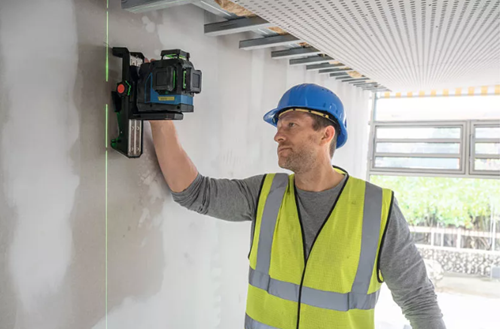 Bosch blauw gll 12v-100-33 cg professional lijnlaser | in l-boxx 136 met 1 x accu gba 12v 2.0ah + l-boxx - 0601065401