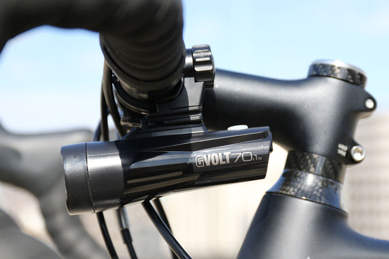 Afbeelding laden in galerijviewer, Cateye gvolt70.1 front light
