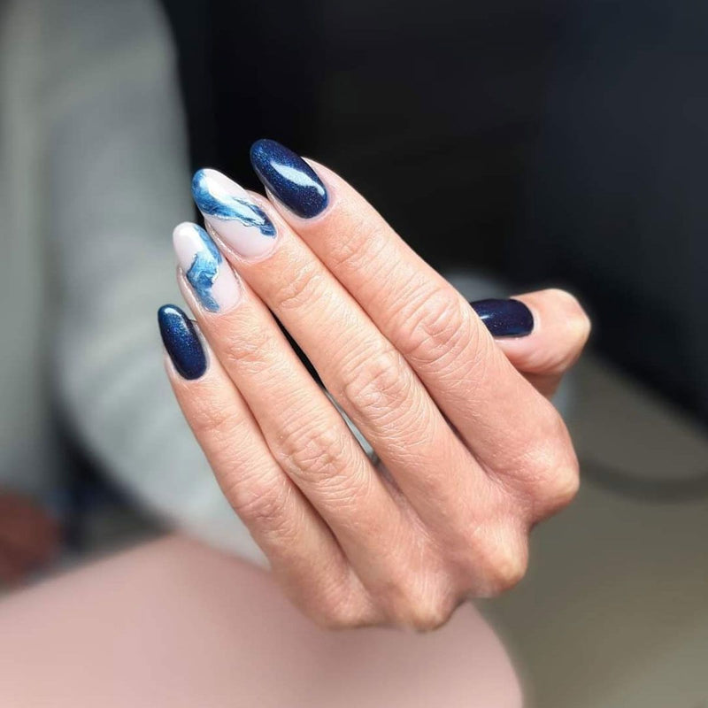 Afbeelding laden in galerijviewer, Claresa uv led gellak 5ml galaxy blue
