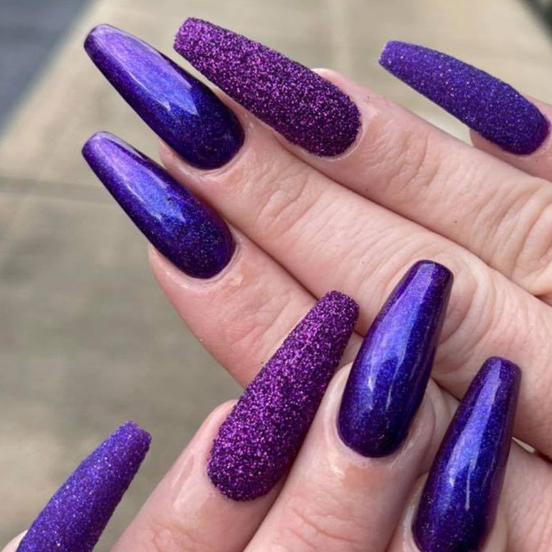 Afbeelding laden in galerijviewer, Claresa glitter poeder quartz 11 purple 1st.
