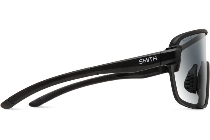 Afbeelding laden in galerijviewer, Smith Bril bobcat matte black chromapop photochromic clear to grey
