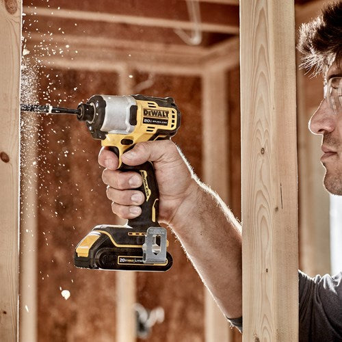 Afbeelding laden in galerijviewer, Dewalt dcf840e1t-xj accu slagschroevendraaier | 1 4 | 18v xr powerstack | in ts (1x 1.7ah accu)
