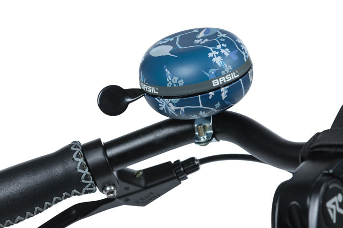 Afbeelding laden in galerijviewer, Basil Wanderlust - fietsbel -  fietsbel-  indigo blauw

