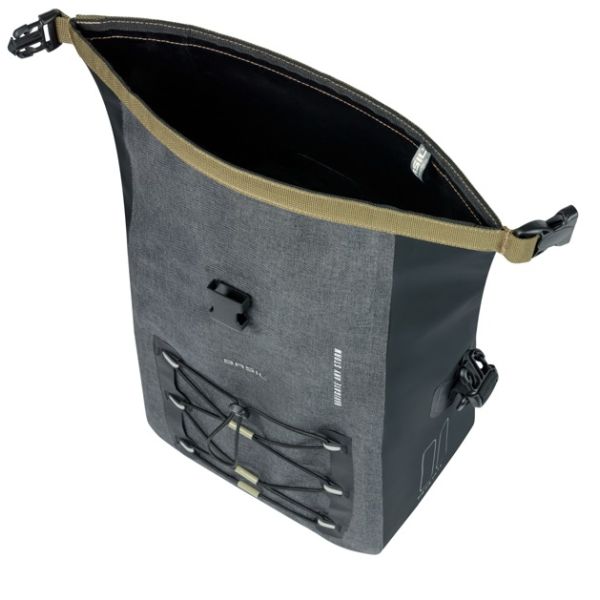 Afbeelding laden in galerijviewer, Basil enkele tas navigator storm m mik 12-15l 14 x 25 x 36 cm - zwart

