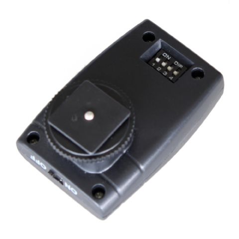 Afbeelding laden in galerijviewer, Falcon Eyes Radio Trigger Set RF-A2416
