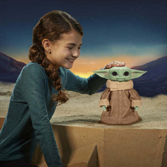 Hasbro star wars - galactic snackin’ grogu speelfiguur