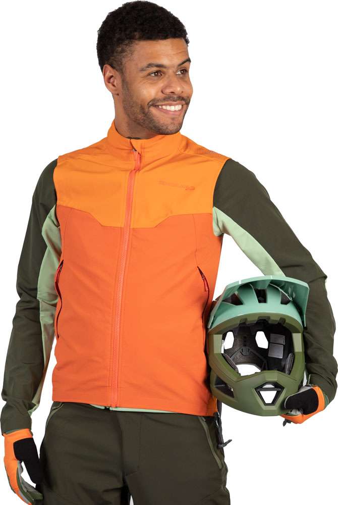 Afbeelding laden in galerijviewer, Endura mt500 spray - mtb vest
