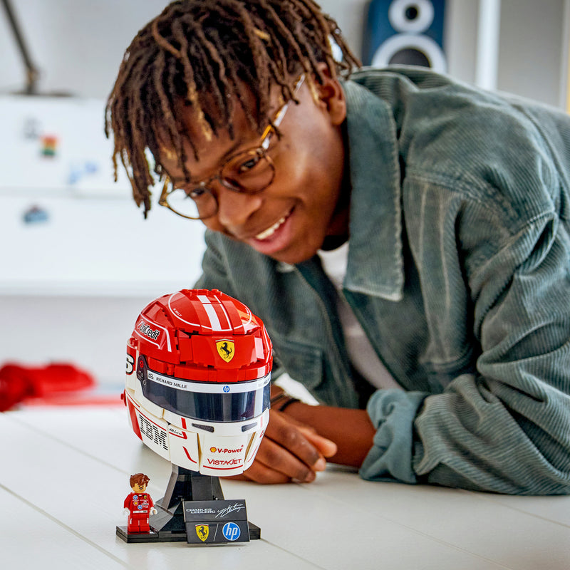 Afbeelding laden in galerijviewer, Lego editions scuderia ferrari hp helm van charles leclerc f1 auto bouwpakket voor kinderen 43014
